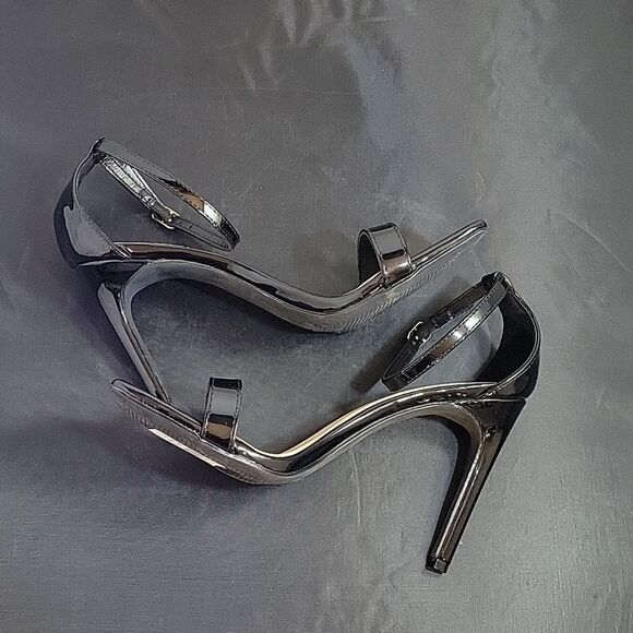 BRAND NEW ROUGE HELUIM SQUARE TOE ADJUSTABLE ANKLE AND ONE BAND STRAP SANDAL - Picture 13 of 16